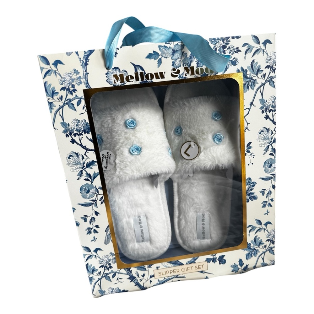 Mellow & Mod White Slipper Gift Set Large New
